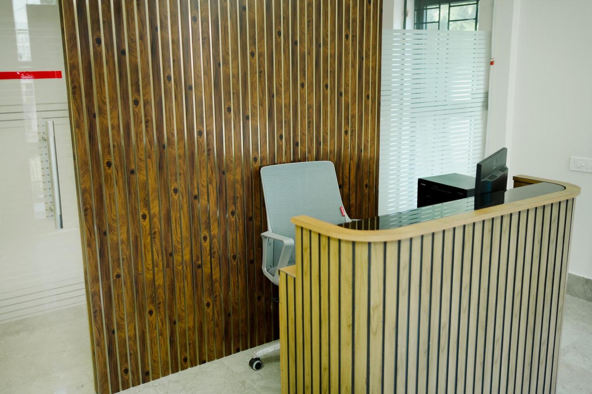 Sm Residency Hotel Бхубанешвар Екстериор снимка