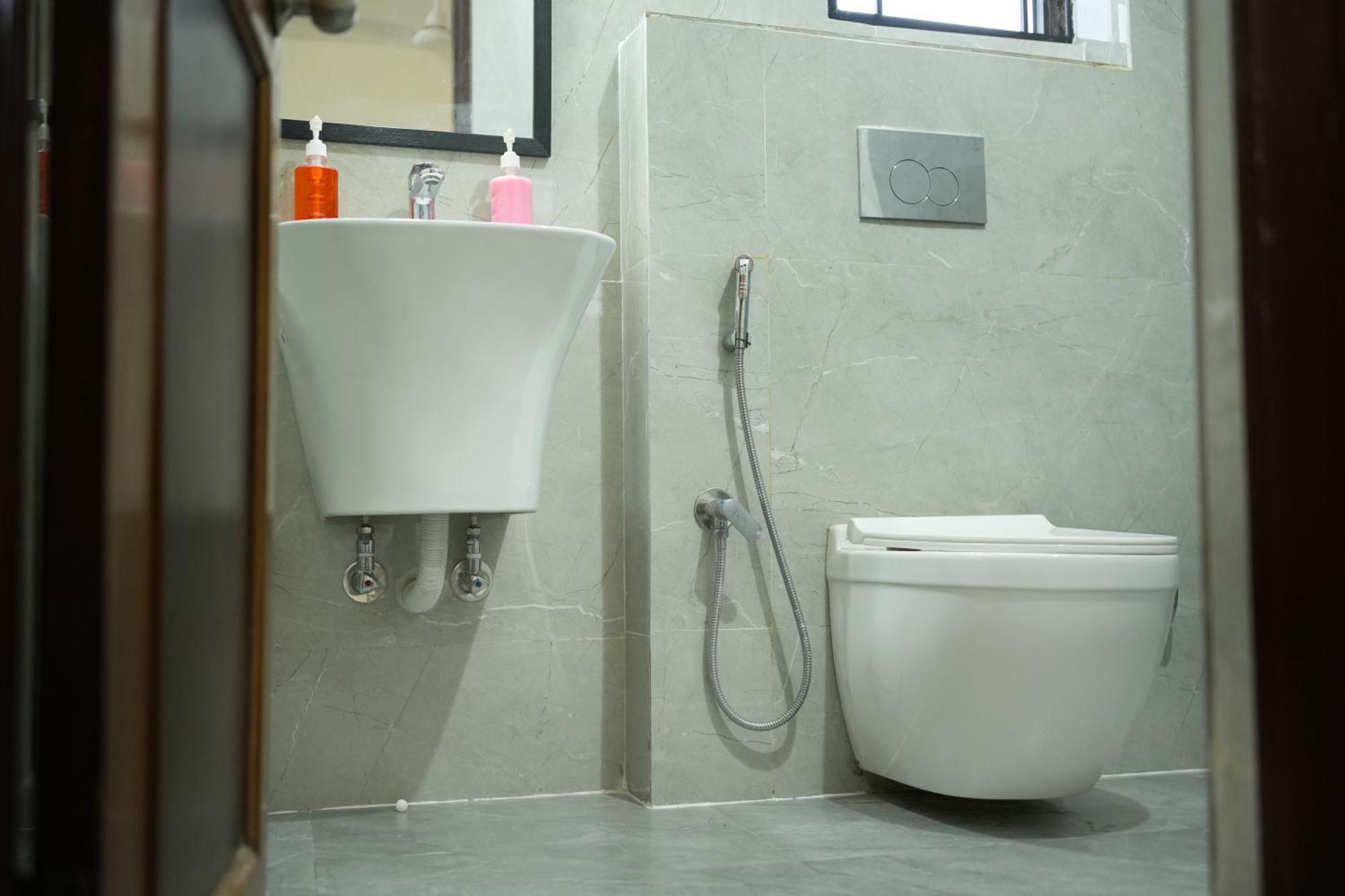 Sm Residency Hotel Бхубанешвар Екстериор снимка